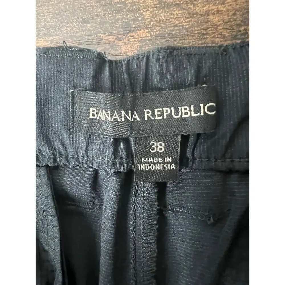 Banana Republic Black Comfort Flat Front Performance Shorts Mens 38 Golf Stretch